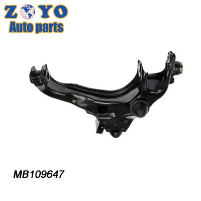 OE NO. MB633264 MB633265 Nature Rubber Bushing for Mitsubishi L200 Lower Control Arm